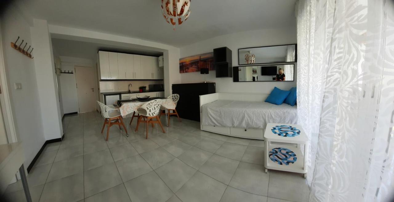 Happy Loix Apartamento Wifi Aa Benidorm Dış mekan fotoğraf